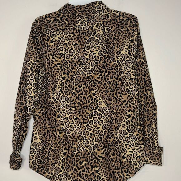 Chaps animal print blouse button up down shirt top - Picture 6 of 9